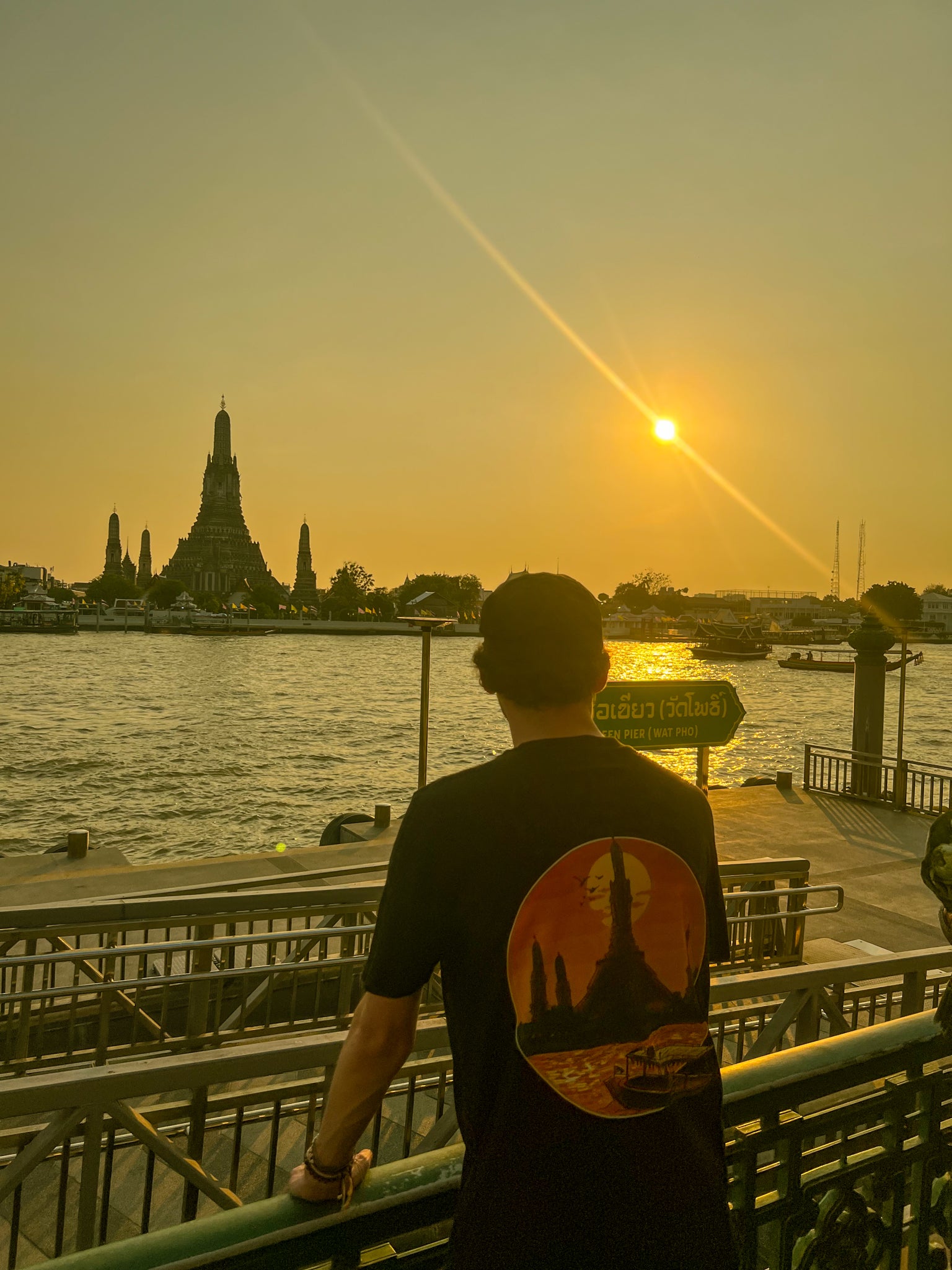 Wat Arun T-Shirt Organic Cotton